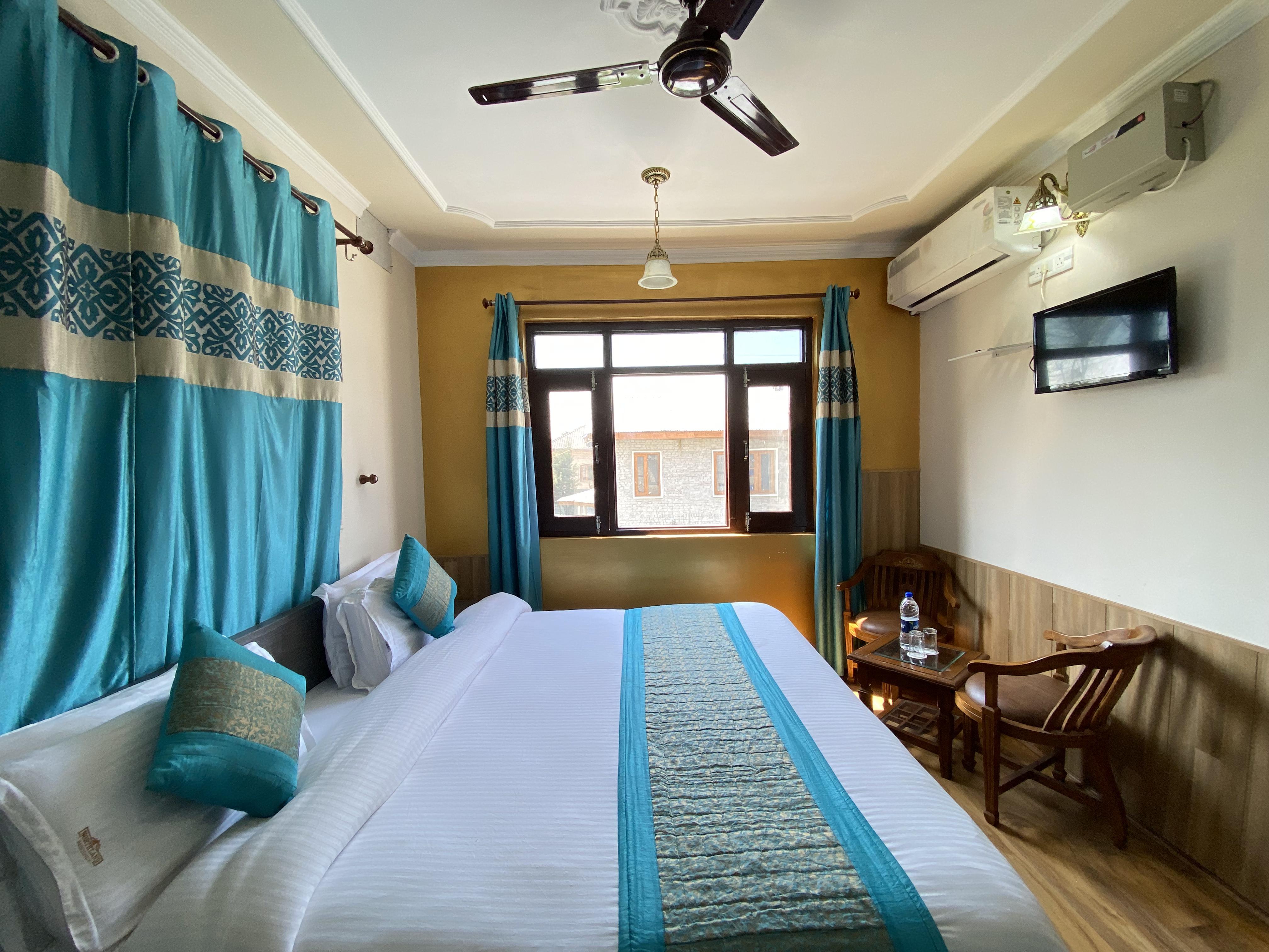 Hotel Northland Residency - Tap to explore photos