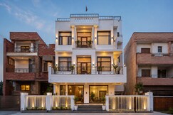 Hotel Eden Villa Noida Sector-20 by Aura