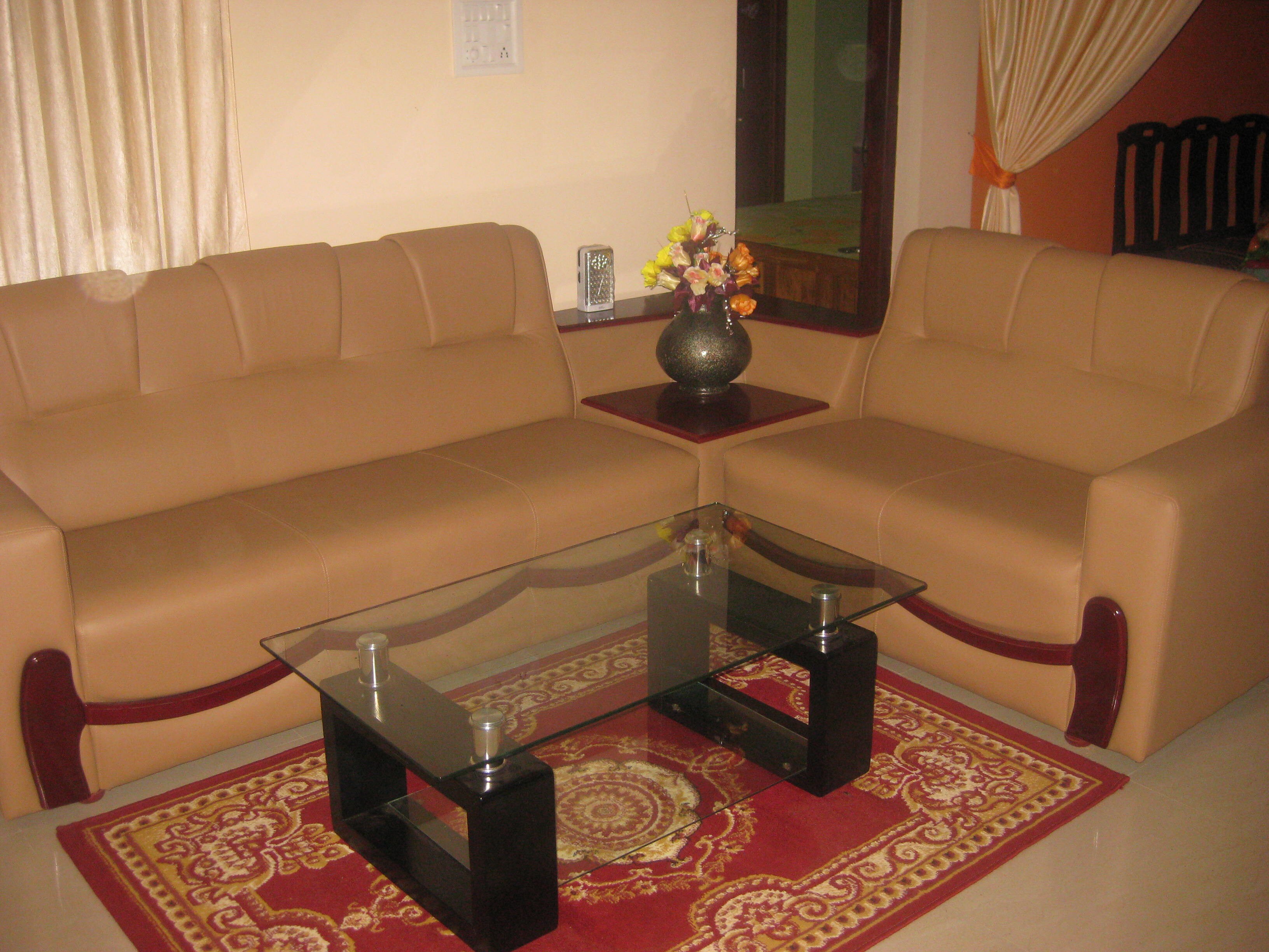 Daffodil Pilathara - Tap to explore photos