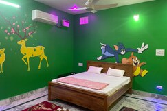 ARYA RESIDENCY LODGING AND BOARDING