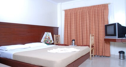 SNT Comforts Room Type - Double Non AC Room