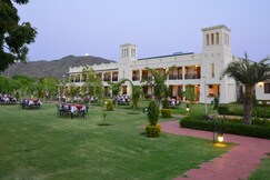 Aaram Baagh Pachar  Luxury Resort with Private Pool Villas