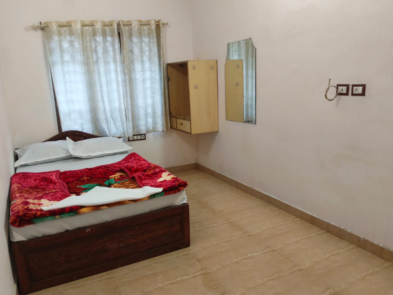 Kallarackal 3Bedroom Homestay - Tap to explore photos