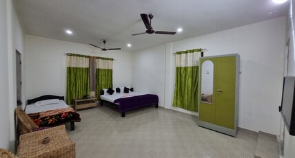 Akashdeep Bhavan Kaziranga National Park  Room Type - Tripple BedRoom With Free Wifi