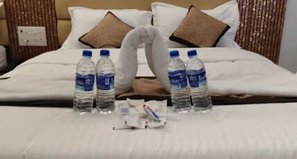 Hotel Chendura Room Type - Executive Double Bed