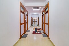 Hotel O Paras Palace