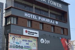 Hotel Pukhraj