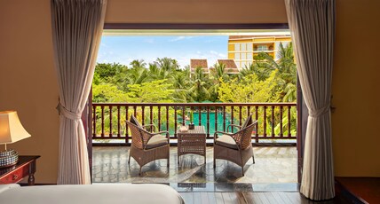 La Siesta Hoi An Resort And Spa Room Type - Club Wing Duplex Suite Balcony