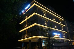 Silver Moon Home Stay