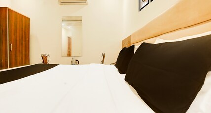 Hotel O by OYO Chandigarh Road Formerly Royal Woods Room Type - Saver Double