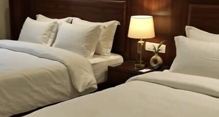 Hotel vairadhya shri Room Type - Bedroom 302