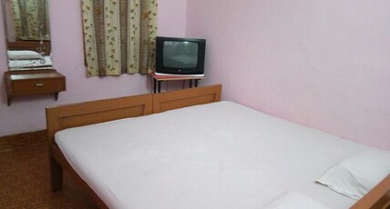 HOTEL MUKTANGAN Room Type - Non AC Ground Floor