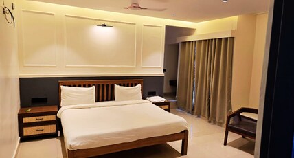 Hotel Vyanjan Restaurant Room Type - Executive AC Room