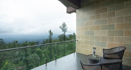 Trivik Hotels & Resorts Chikmagalur Room Type - Garden Suite with Jacuzzi Trivik Hotels & Resorts Chikmagalur Room Type - Garden Suite with Jacuzzi