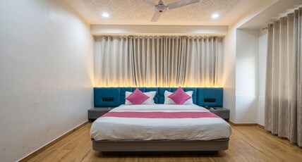 Hotel Rajvanshi Inn Room Type - Super Deluxe Room