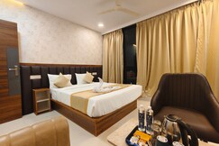Hotel Vamshi Grand