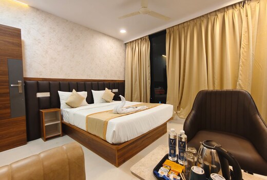 Hotel Vamshi Grand