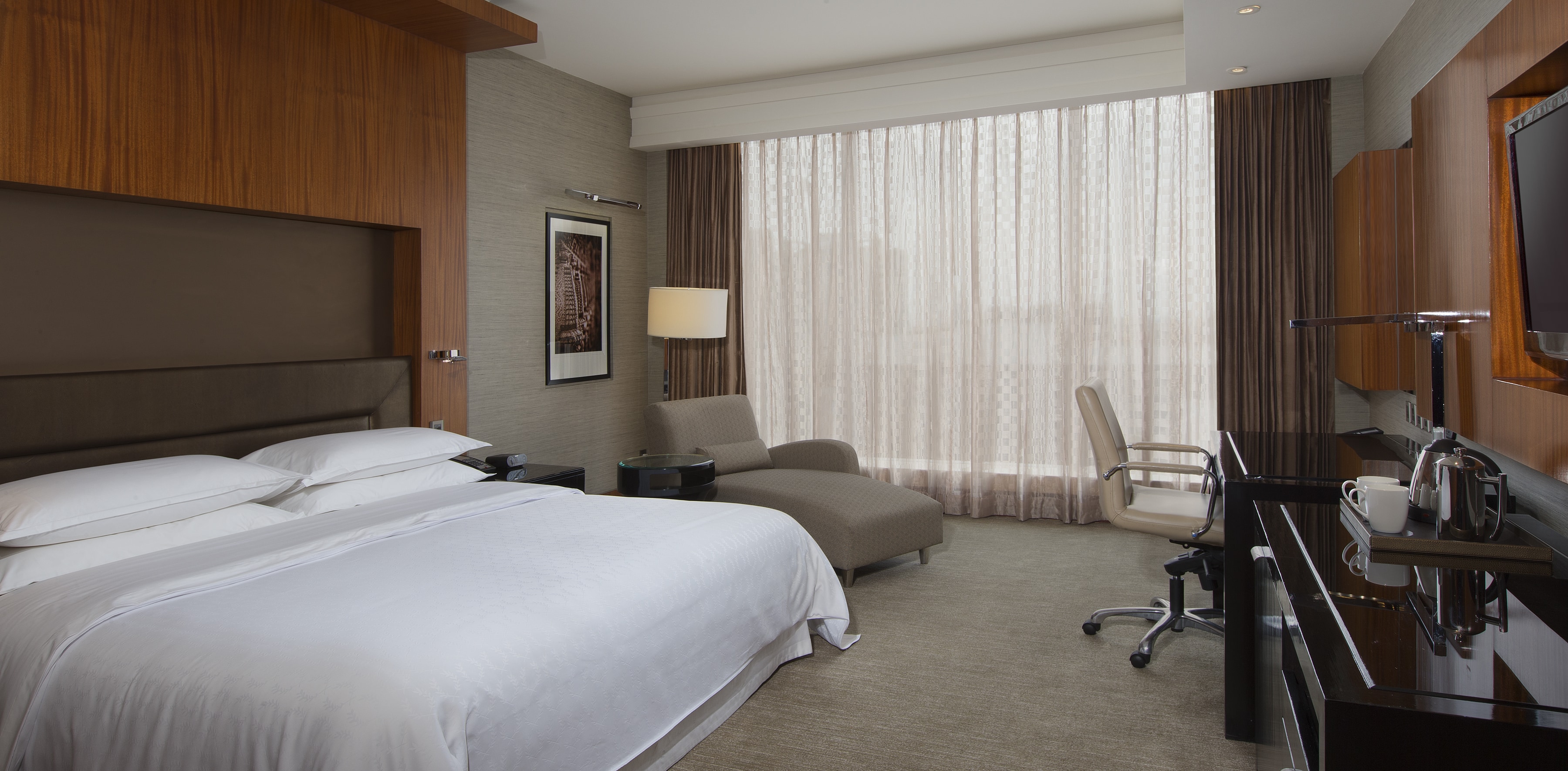 Sheraton Grand Bangalore at Brigade Gateway - Tap to explore photos
