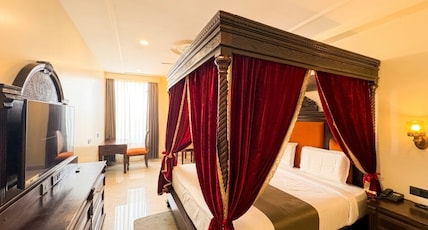 Hotel Shringar Mahal near Chaar Dham Vrindavan Room Type - Maharaja Heritage with City View Hotel Shringar Mahal near Chaar Dham Vrindavan Room Type - Maharaja Heritage with City View