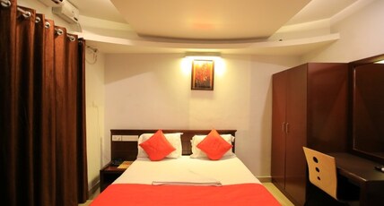The Signature Inn Room Type - Deluxe Double AC Room