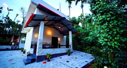 Neralekadu Room Type - Bedroom 1
