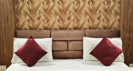 Hotel Padma Residency Room Type - Deluxe Double