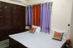 Godavari Paying Guest house