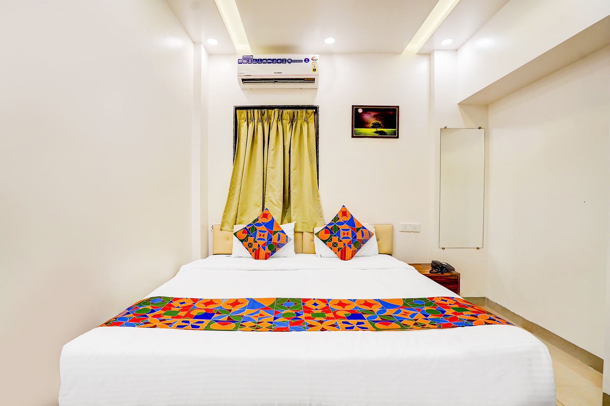 FabHotel Atithi Regency Home Stay - Tap to explore photos