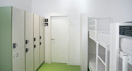 Sant Jordi Hostel Rock Palace Room Type - BED IN 8 BED FEMALE DORM