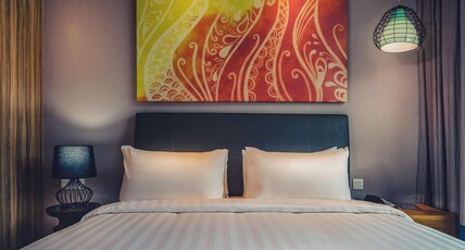 Mercure Kota Kinabalu City Centre Room Type - Executive Suite with 1 King size bed