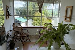 Munderi Service Apartment