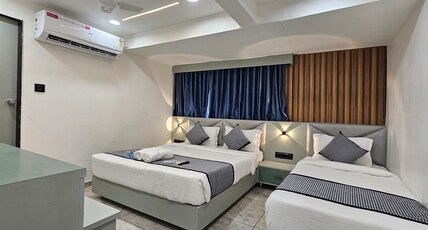 Hotel Paris Grand. Room Type - Luxury Triple Bed Room Hotel Paris Grand. Room Type - Luxury Triple Bed Room