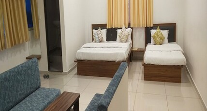 Hotel Devam Palace Room Type - Deluxe Room