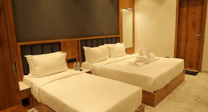 Hotel Barai palace Room Type - Triple Imperial Comfort Rooms