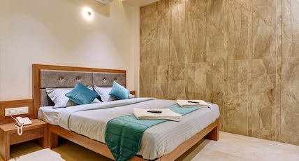 Hotel Swamini Room Type - Classic Room AC Hotel Swamini Room Type - Classic Room AC