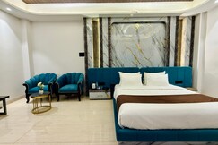 Pheonix Luxury Inn Hotel