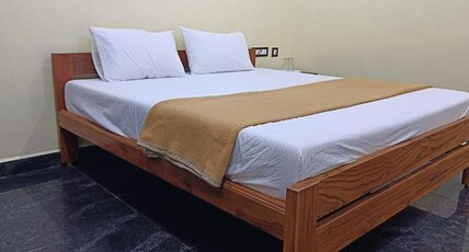 Sivakumar Paradise Room Type - Double Room