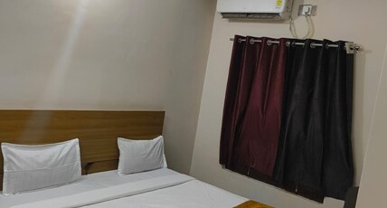 Sankatha Guest House. Room Type - Deluxe Double Bed AC Room