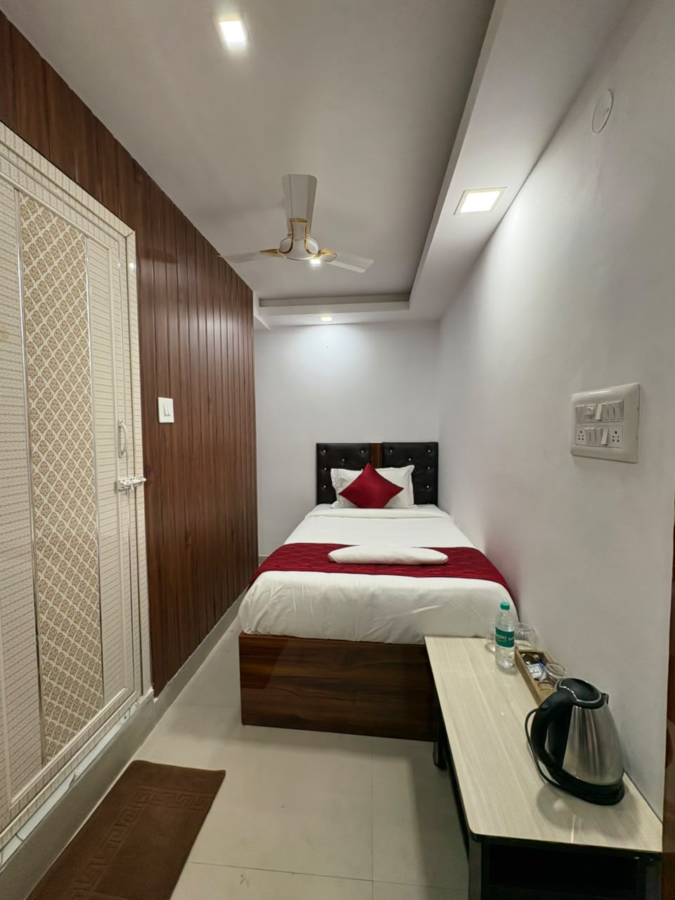 Nexus inn Luxury Stay Hotel - Tap to explore photos