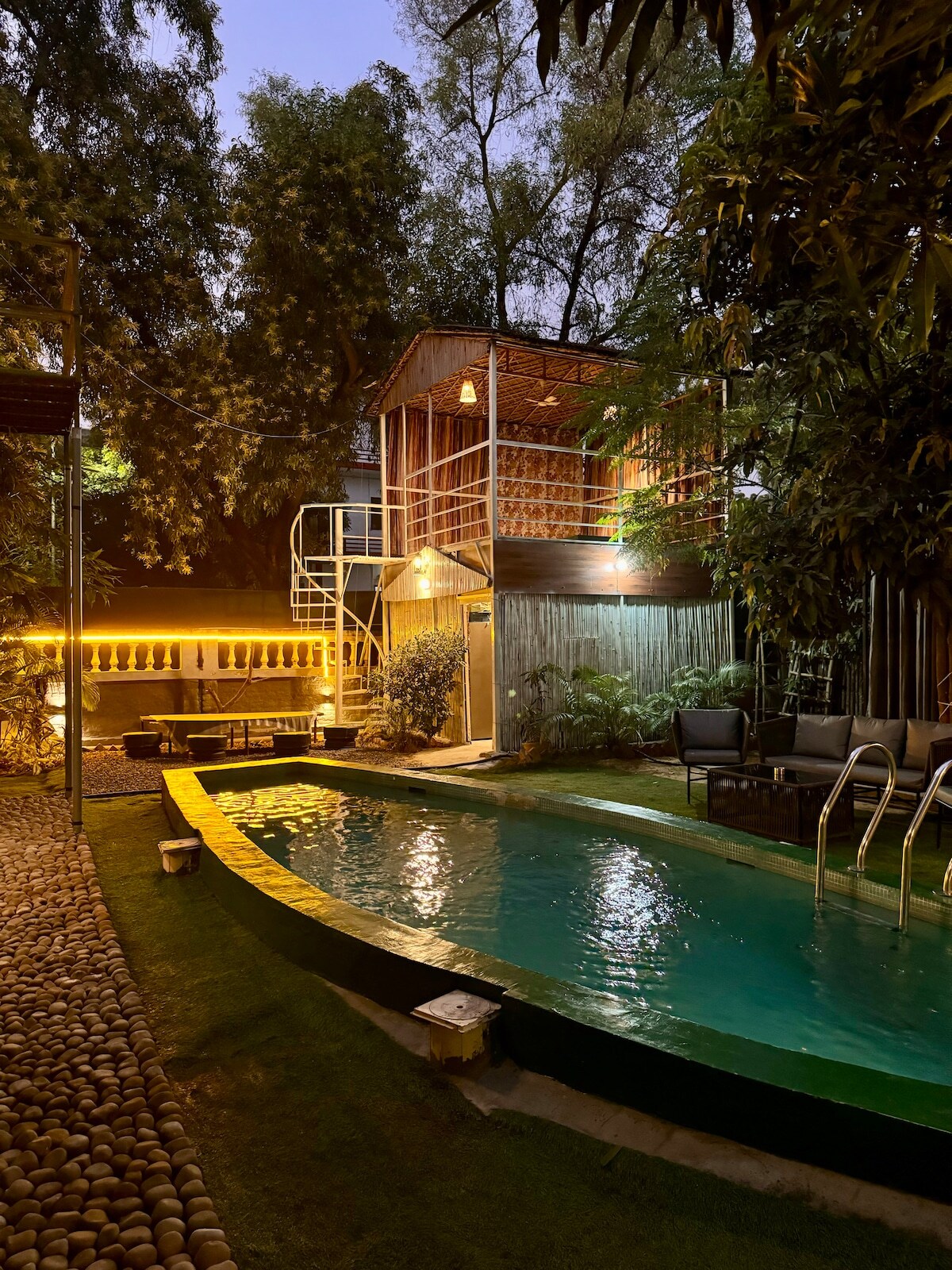 Chanda House - Tap to explore photos