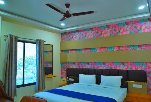 Hotel Shri Kunj Palace