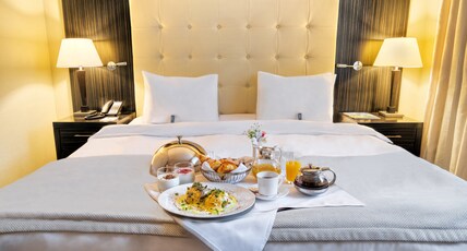 Crowne Plaza BORJOMI Room Type - 1 King Standard