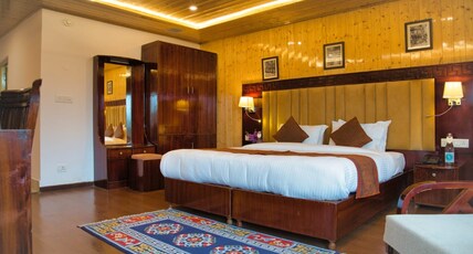 Hotel Royal Ladakh Room Type - Deluxe Double Room