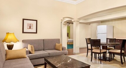 Eastyard Dammam Hotel - Formerly Ramada by Wyndham Dammam Room Type - Executive Suite Twin