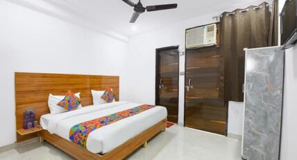 FabHotel Royal Regency Room Type - Deluxe Room
