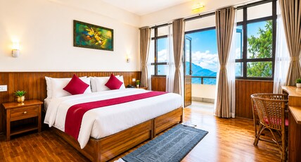 Sparrow Chiminda A-Heritage Hotel Middle Pelling Room Type - The Premium King with Kanchenjunga Mountain View and Private Balcony