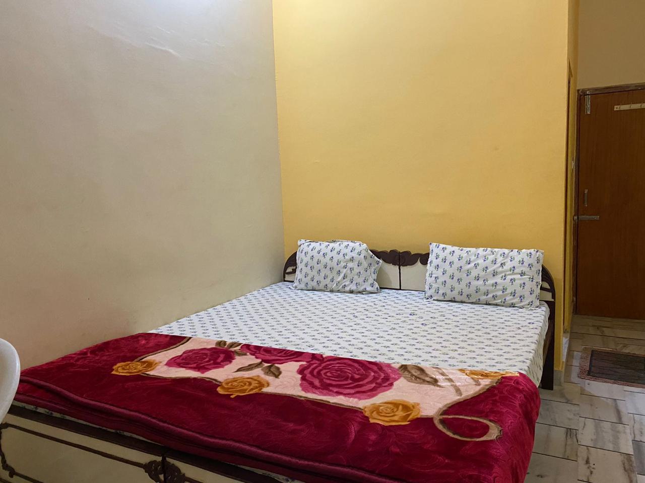 Hotel Kamal Villas - Tap to explore photos