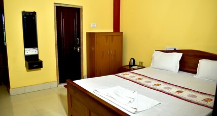 KALYAN LAKE RESORT Room Type - Double Bed Ground Floor