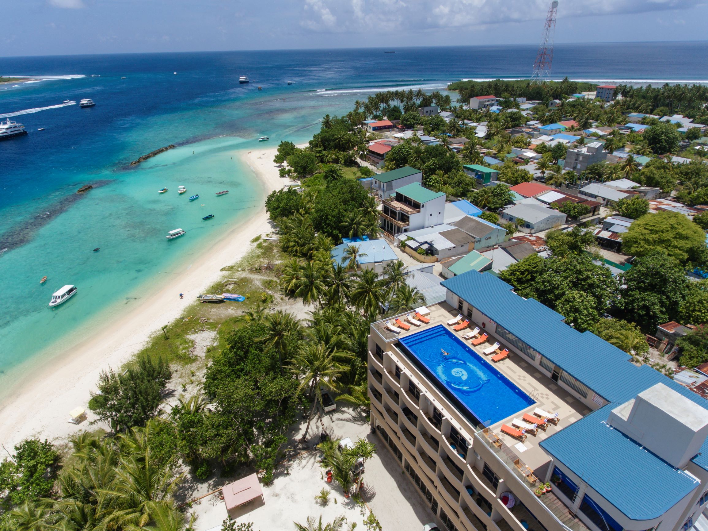 Season Paradise Hotel Maldives - Tap to explore photos