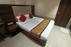 Hotel Regal Inn